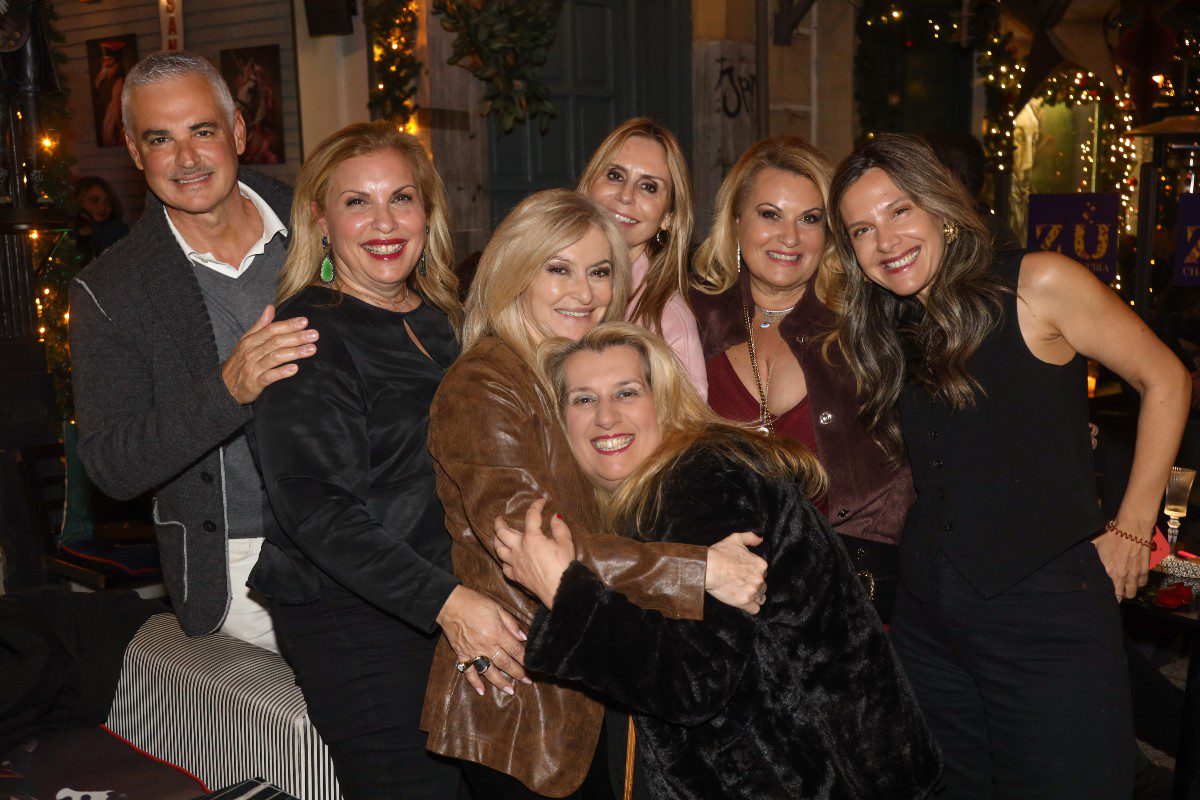 Άρης Σπηλιωτόπουλος, Μαίρη Αυγερινοπούλου, Βασιλεία Ζερβού, Έλενα Χατζηαλεξάνδρου, Τζένη Χαρτά, Γωγώ Αυγερινοπούλου, Σοφία Μπερετάνου