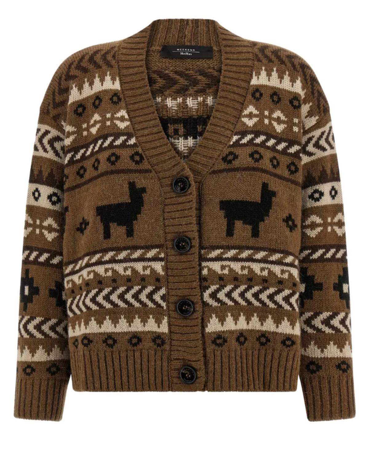 Αυτό το κομμάτι καθορίζει το χειμερινό layering - Το φοράει η Αλεξάνδρα Νίκα