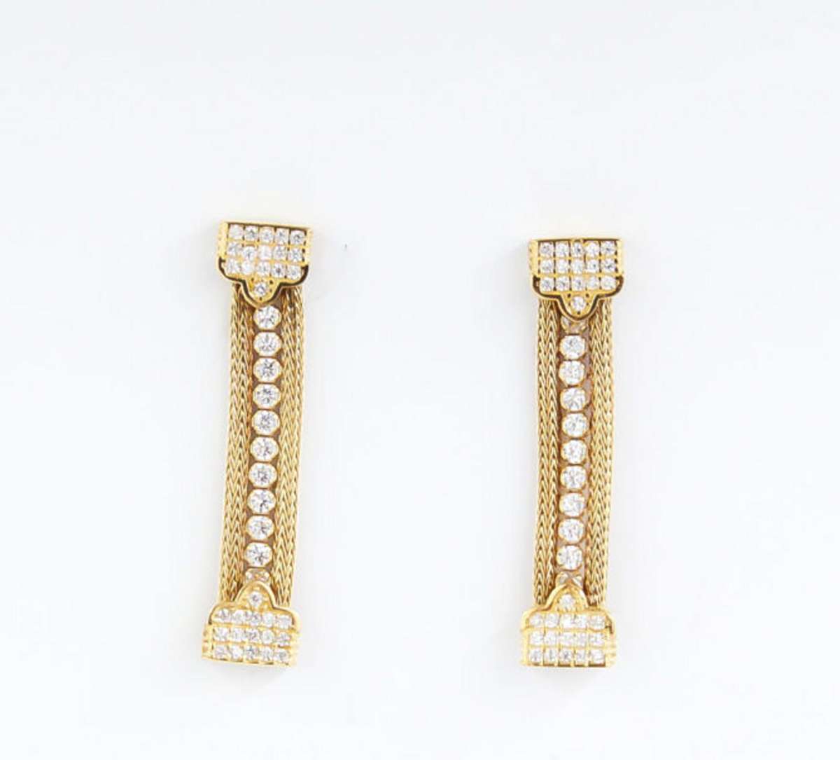 Η Αθηνά Οικονομάκου δημιούργησε το τέλειο modern office look που θα φορέσεις τη Δευτέρα στη δουλειά