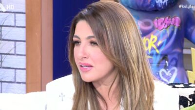 Έλενα Παπαρίζου: Άκρως αδυνατισμένη στο πλατό της Γερμανού - Μιλά πρώτη φορά για το πρόβλημα υγεία της
