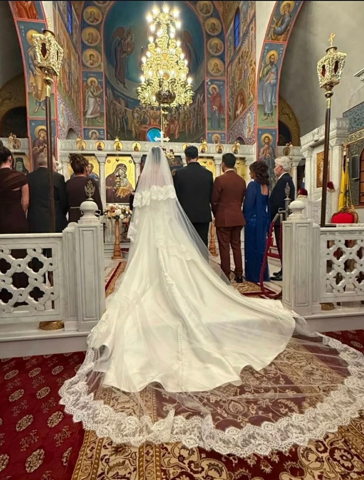 Παντρεύτηκαν ο Σάκης Κατσούλης και η Μαριαλένα Ρουμελιώτη