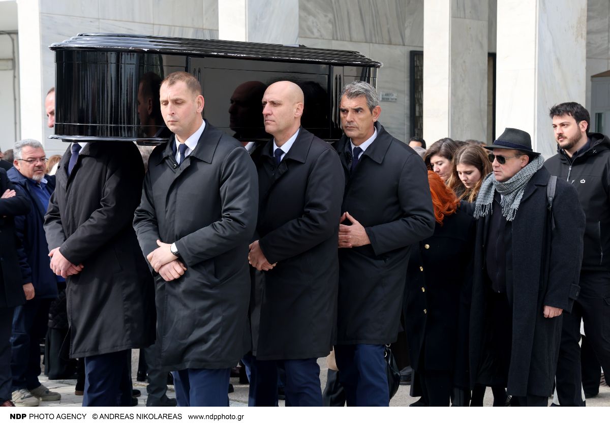 Κηδεία Μέλπως Ζαρόκωστα