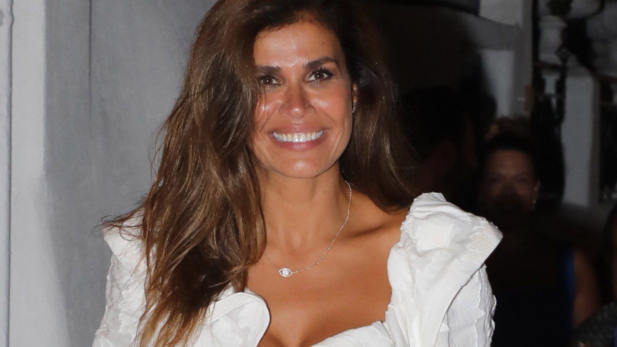 Η Νεσχάν Μουλαζίμ σε έξοδό της