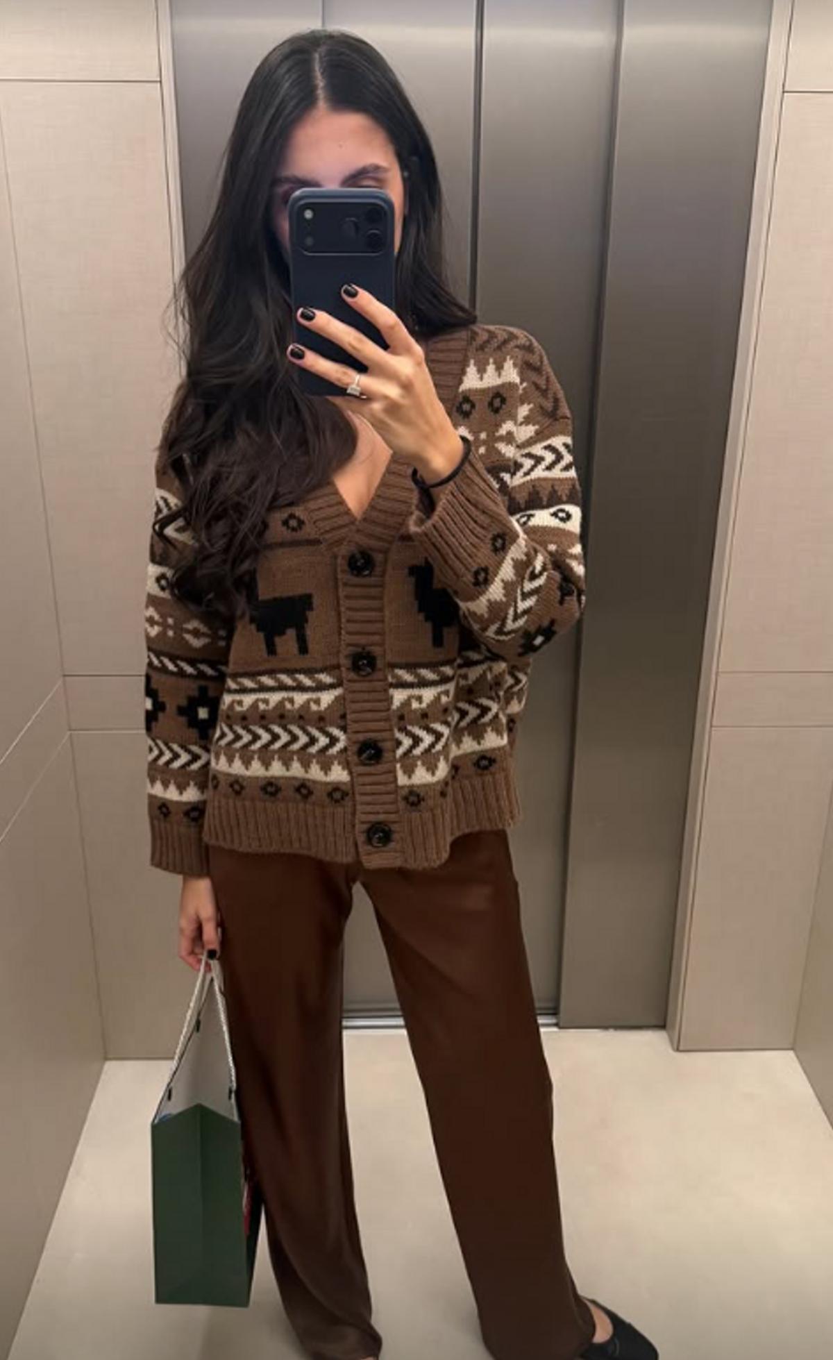 Αλεξάνδρα Νίκα στο ασανσέρ