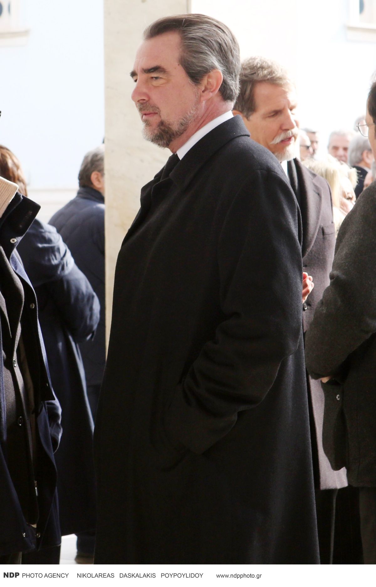Ο Νικόλαος Ντε Γκρες στην κηδεία του Νίκου Στασινόπουλου