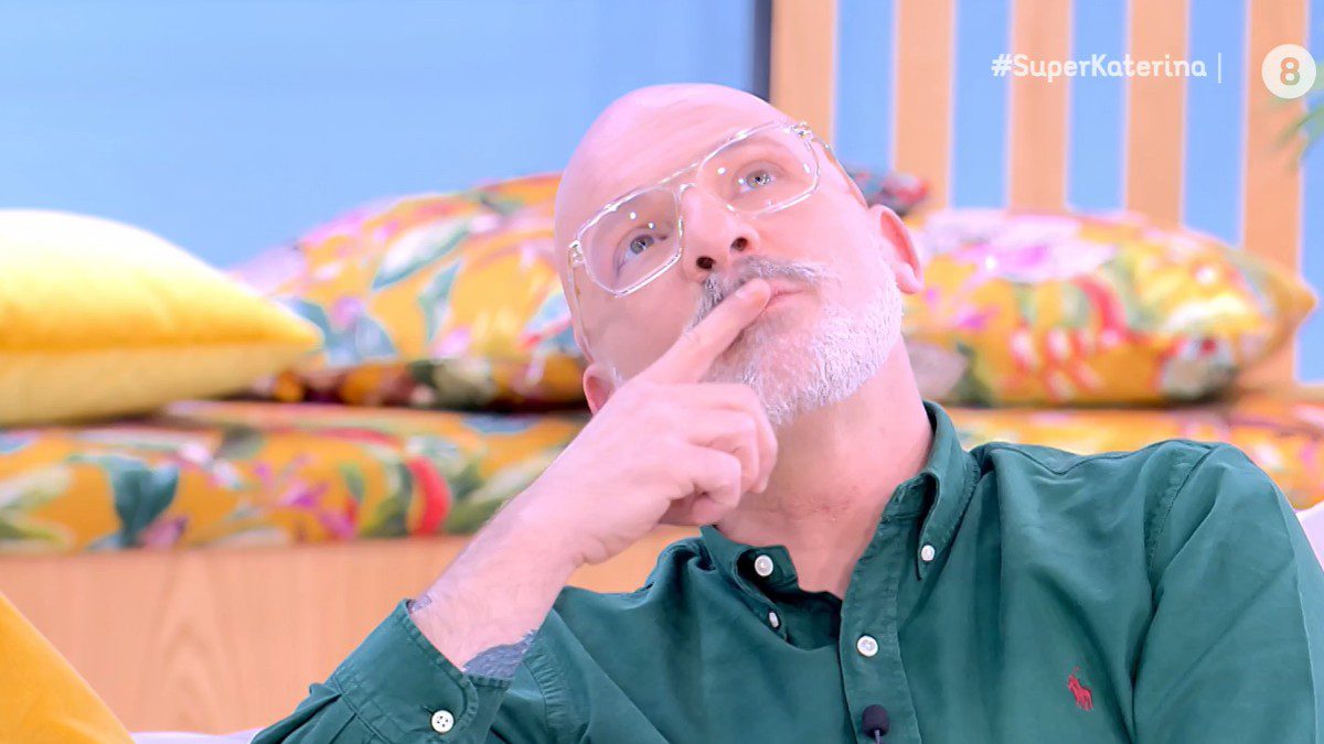 Νίκος Μουτσινάς