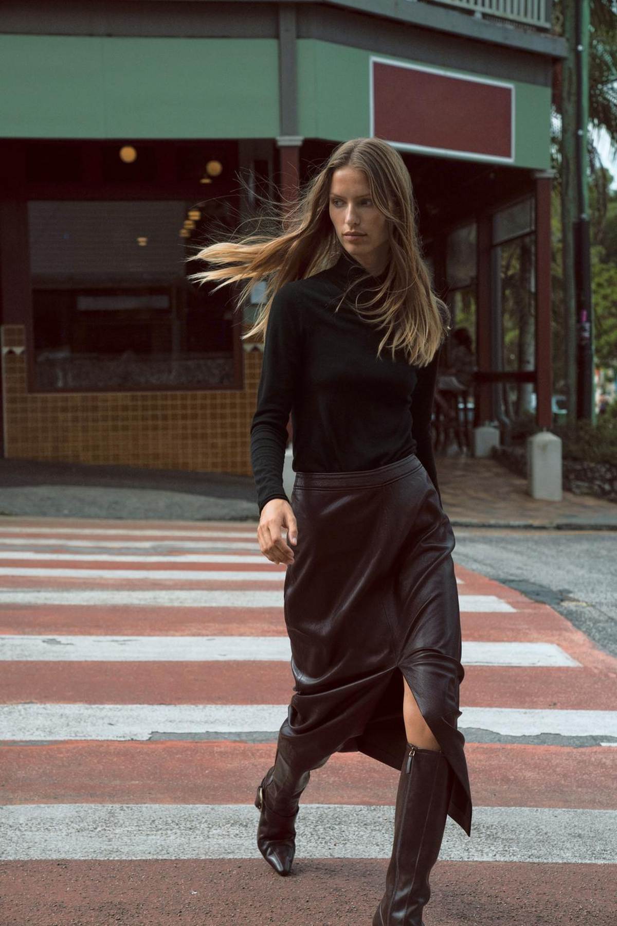 Zara anti-trends: 10 διαχρονικά κομμάτια που δείχνουν ακριβά και θα φοράς για χρόνια