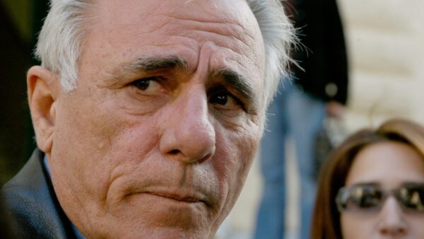 Σπύρος Καρατζαφέρης