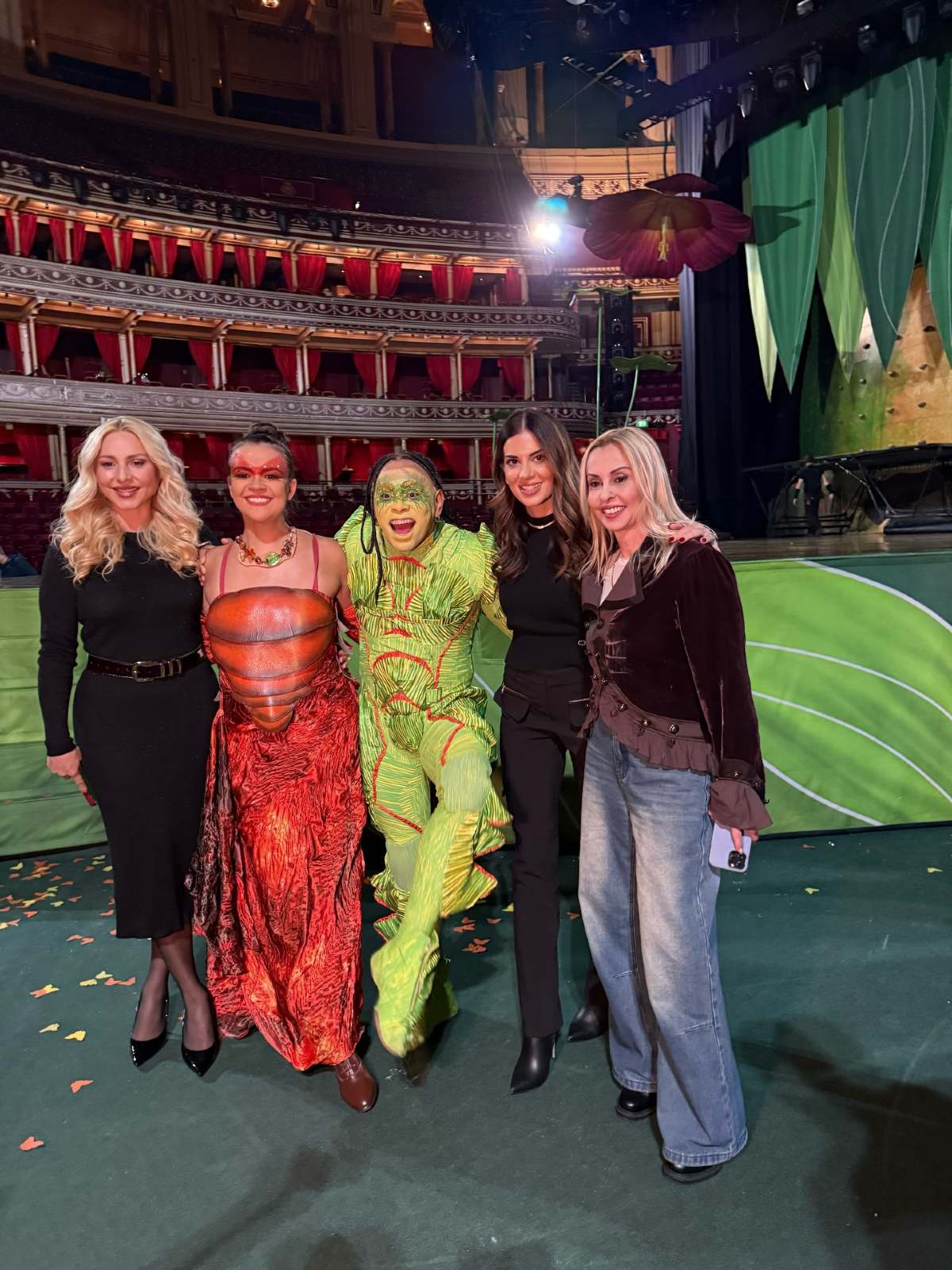 Σταματίνα Τσιμτσιλή: Στο Λονδίνο για λίγες ώρες (Φωτογραφίες)