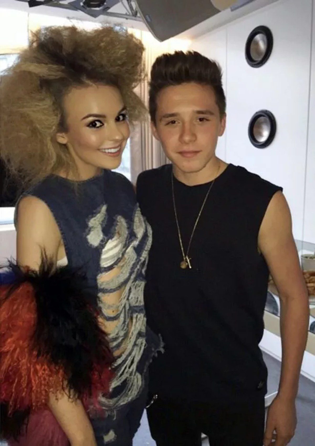 Μπρούκλιν Μπέκαμ: Η πρώην του «σπάει» τη σιωπή της πρώτη φορά - «Η Βικτόρια ποτέ δε με συμπάθησε»