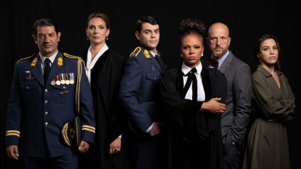 πρωταγωνιστές στην θεατρική παράσταση terror