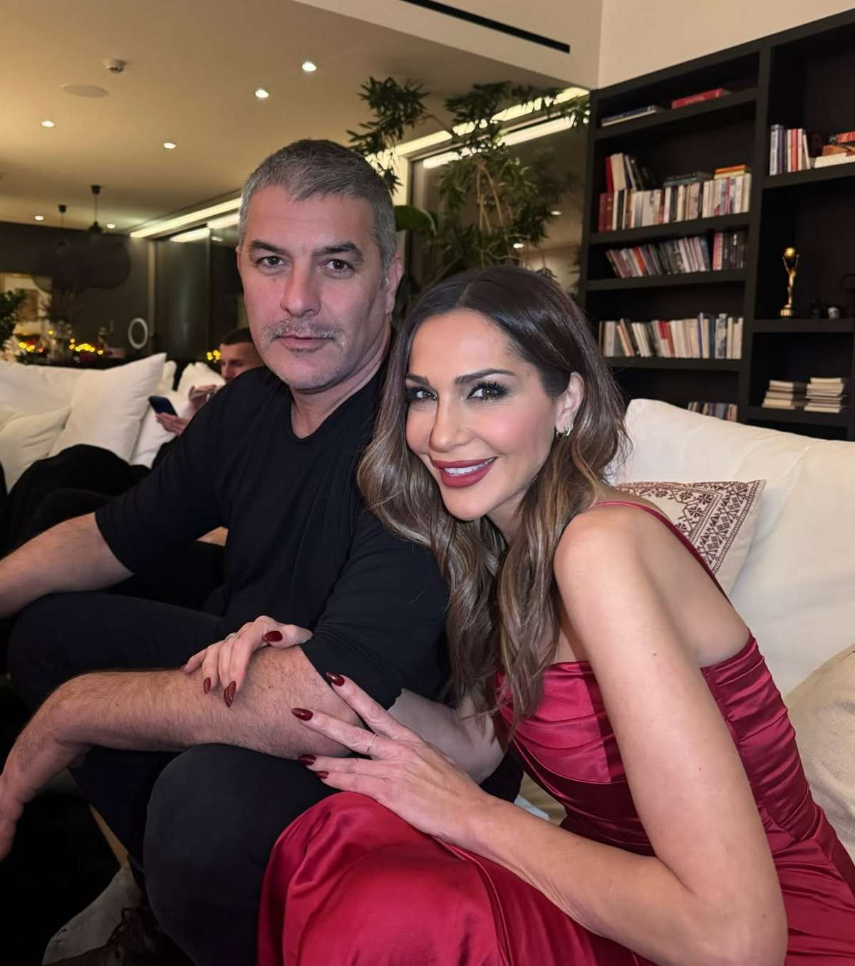 Βασίλης Μπισμπίκης και Δέσποινα Βανδή