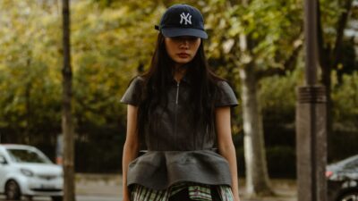 Γυναίκα τάσεις μόδας στο street style