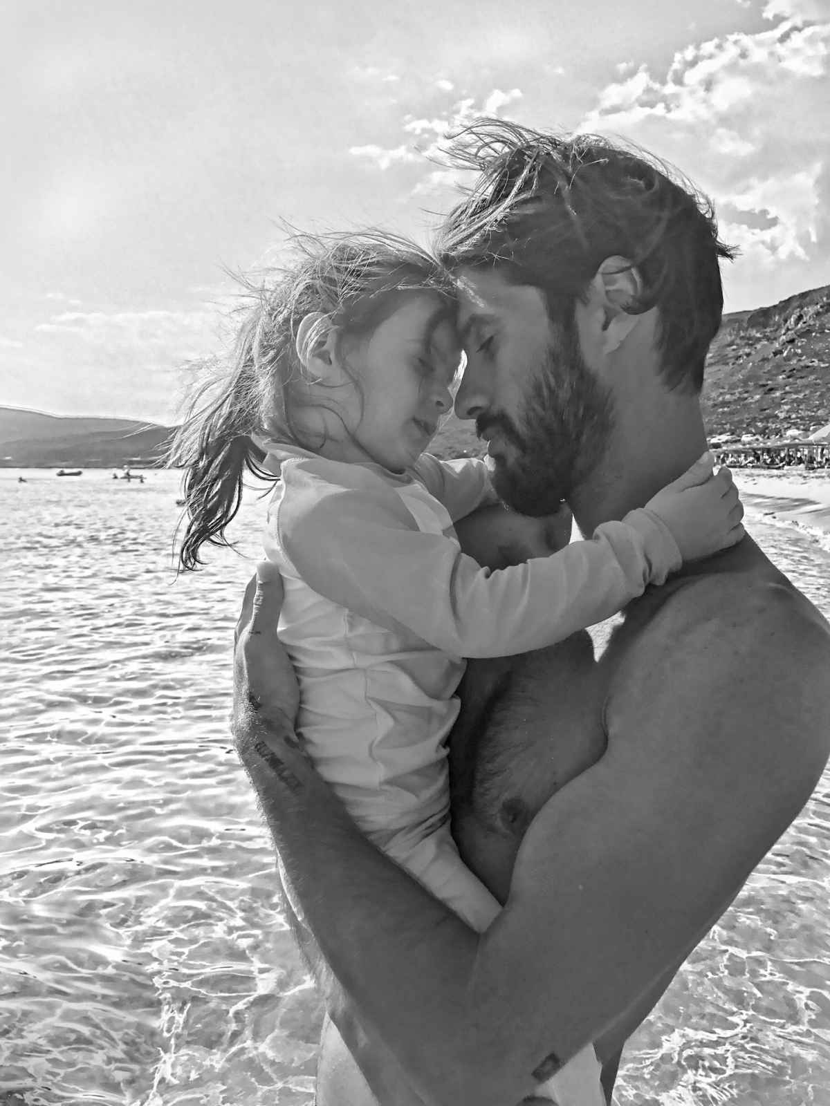 Ο Γιώργος Καράβας με την κόρη του