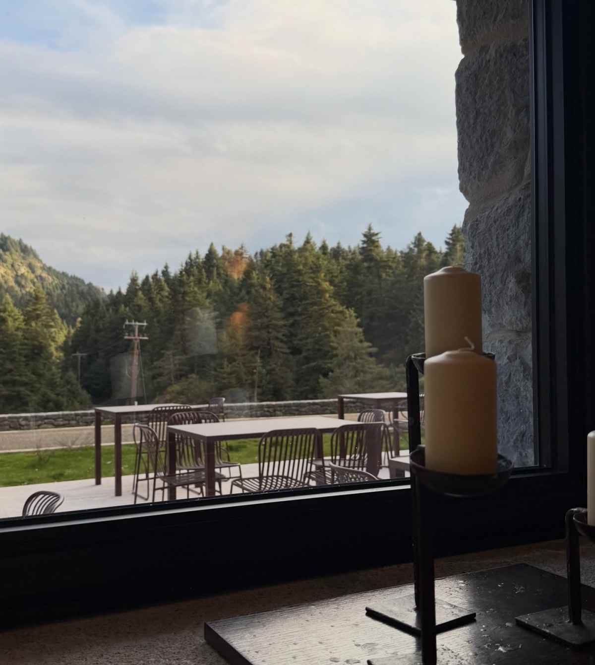 Καινούργιου – Κουτσουμπής: Ρομαντικό τριήμερο στο Μαίναλο Αρκαδίας (Φωτογραφίες)