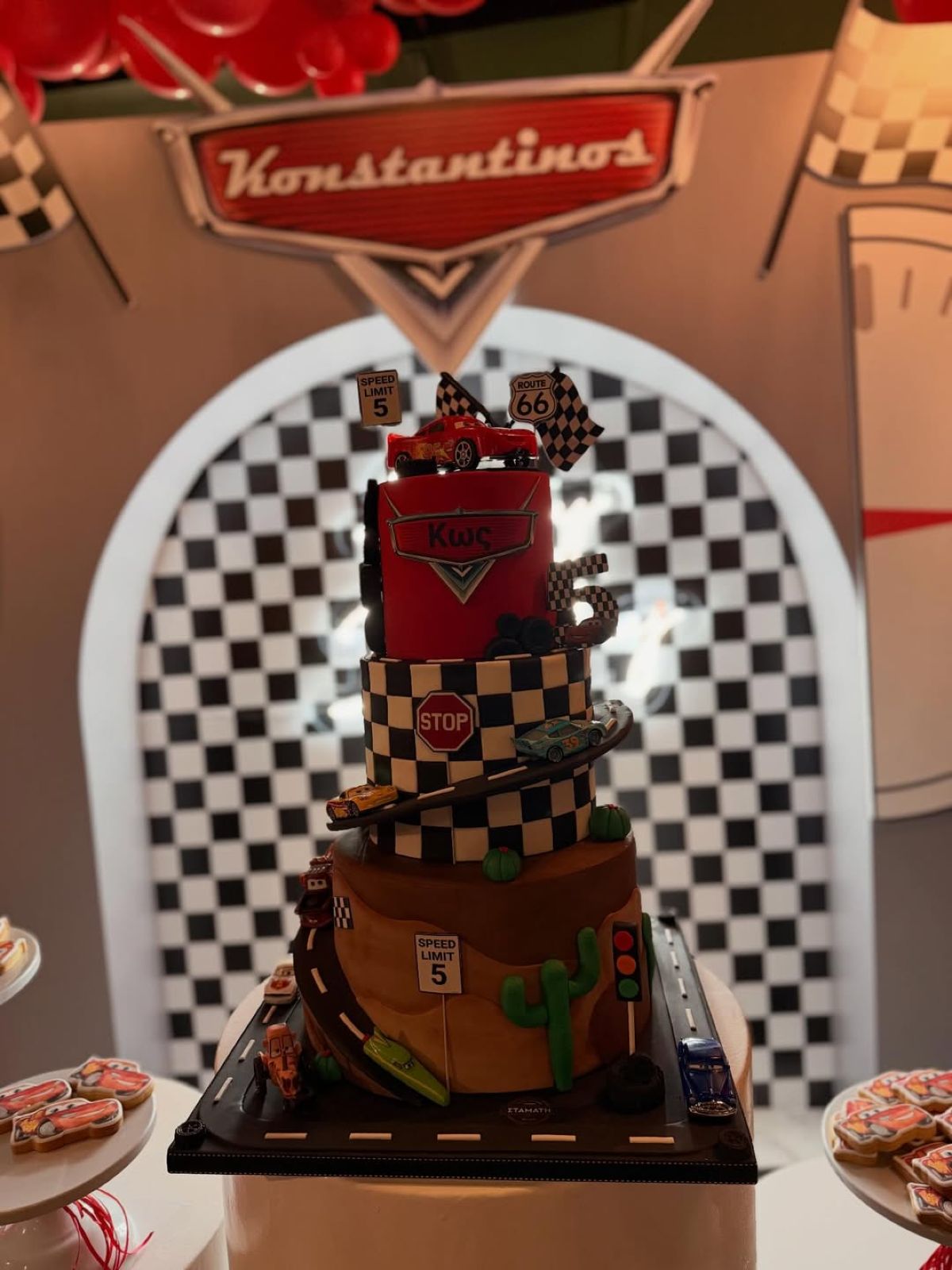 Πάρτι για τον γιο του Αλέξανδρου Κοψιάλη και της Σοφίας Φυρού