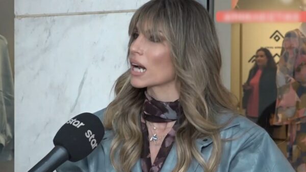 Αθηνά Οικονομάκου