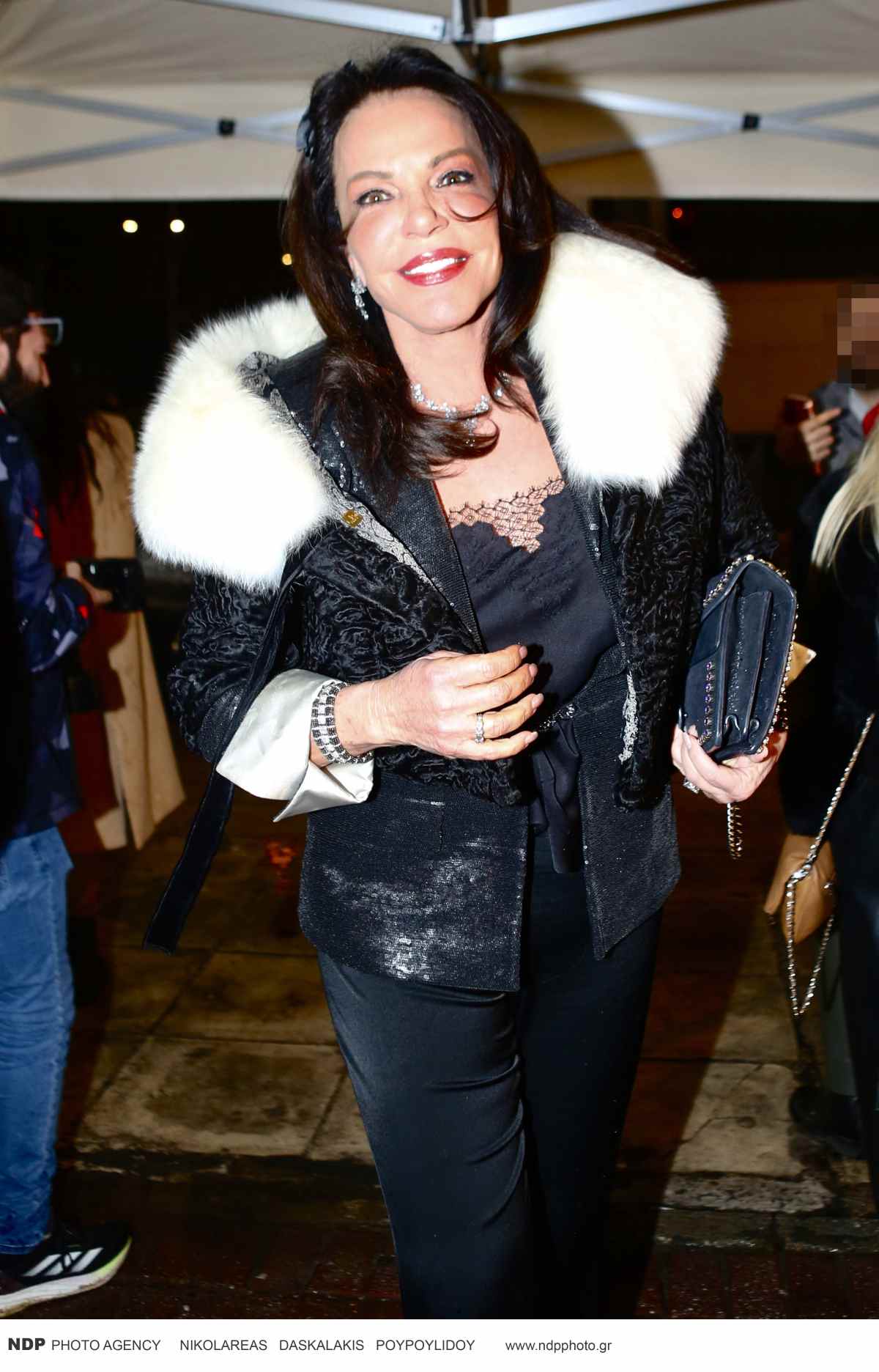 Μελάνια Τραμπ: Πρεμιέρα για το ντοκιμαντέρ της - Λαμπερές παρουσίες στο Κέντρο Αθηνών