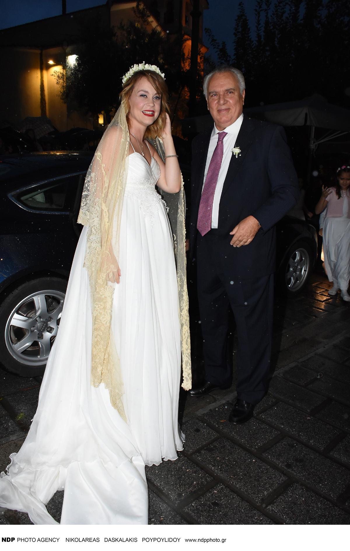 Η Λένα Παπαληγούρα με τον πατέρα της, Αναστάση