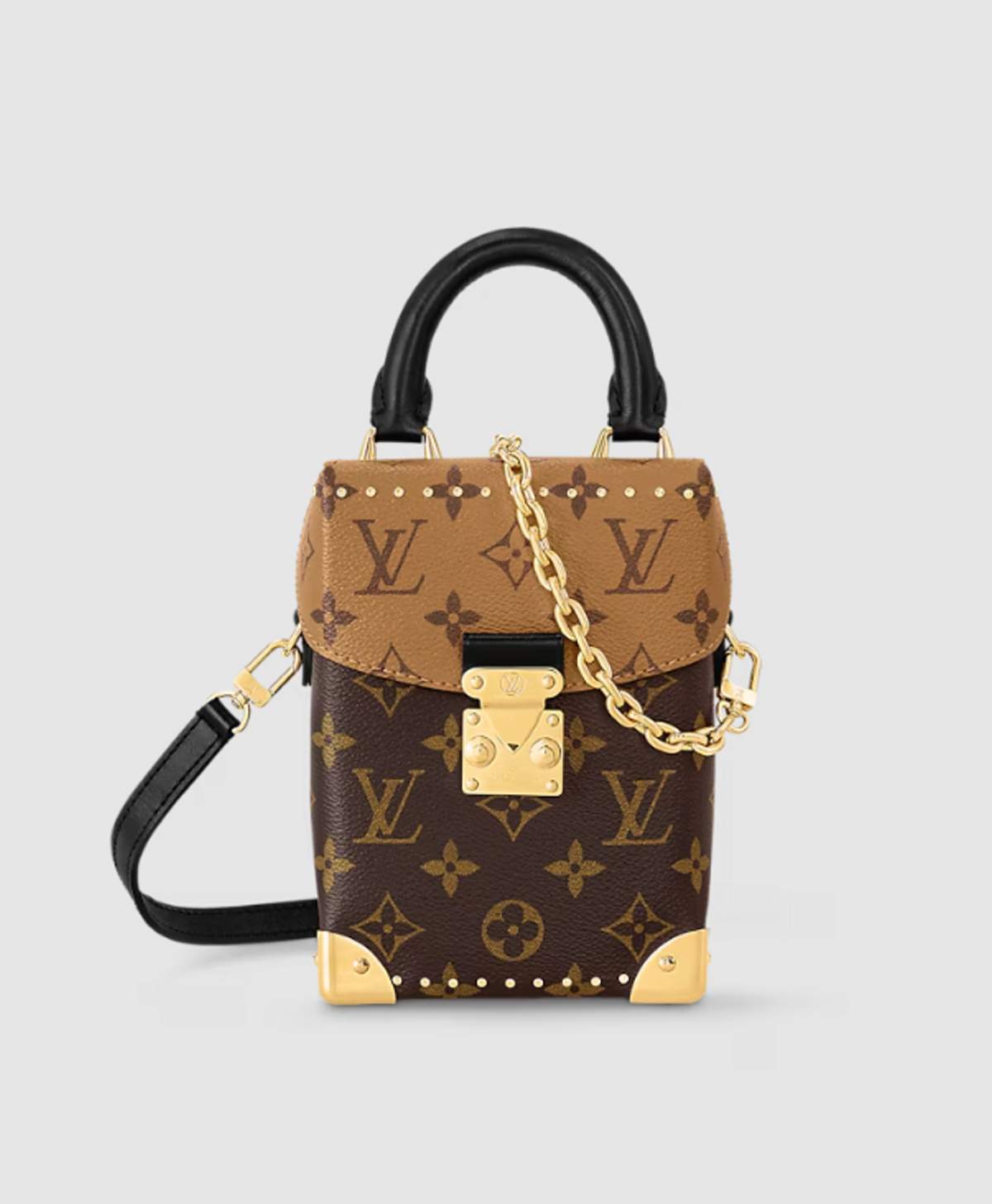 Ιωάννα Τούνη: Με πανάκριβο total look Louis Vuitton στην έρημο της Αραβίας - Πόσο κοστίζει