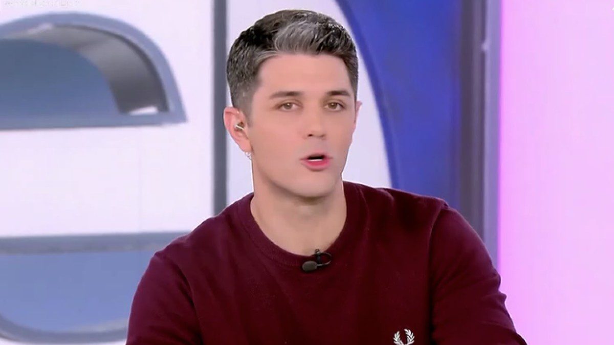 Ο Δημήτρης Πανόπουλος στο Weekend Live