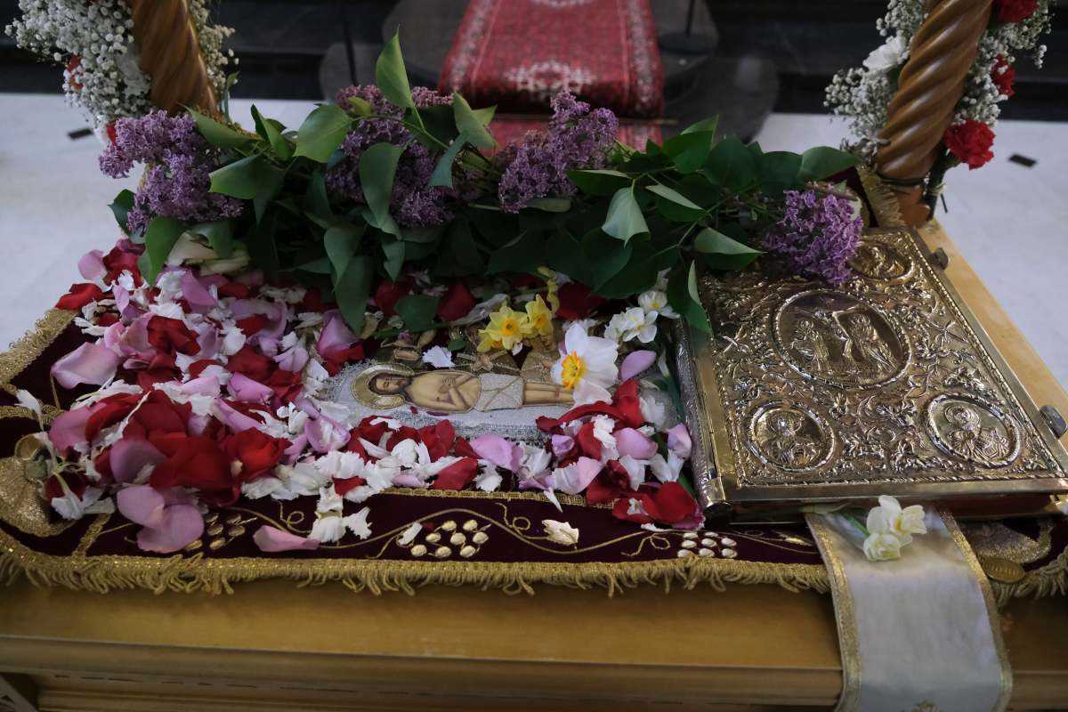 επιτάφιος τρίκαλα