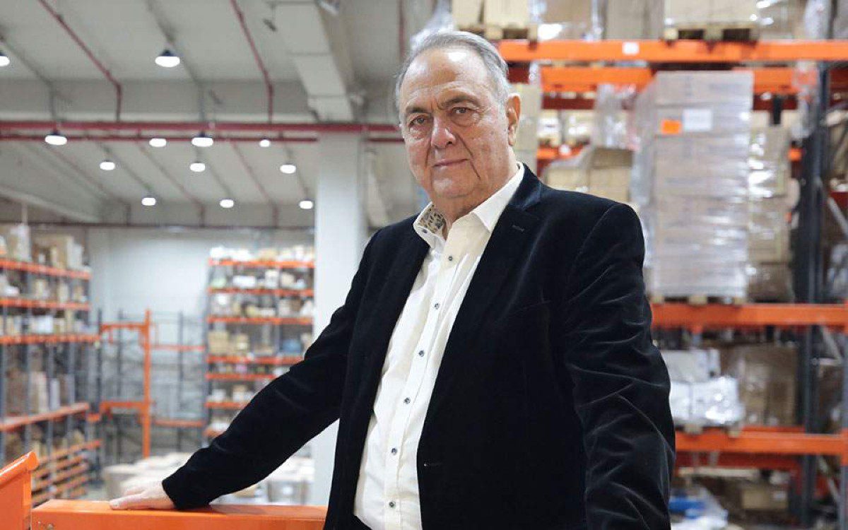 Γιώργος Γεράρδος Πλαίσιο