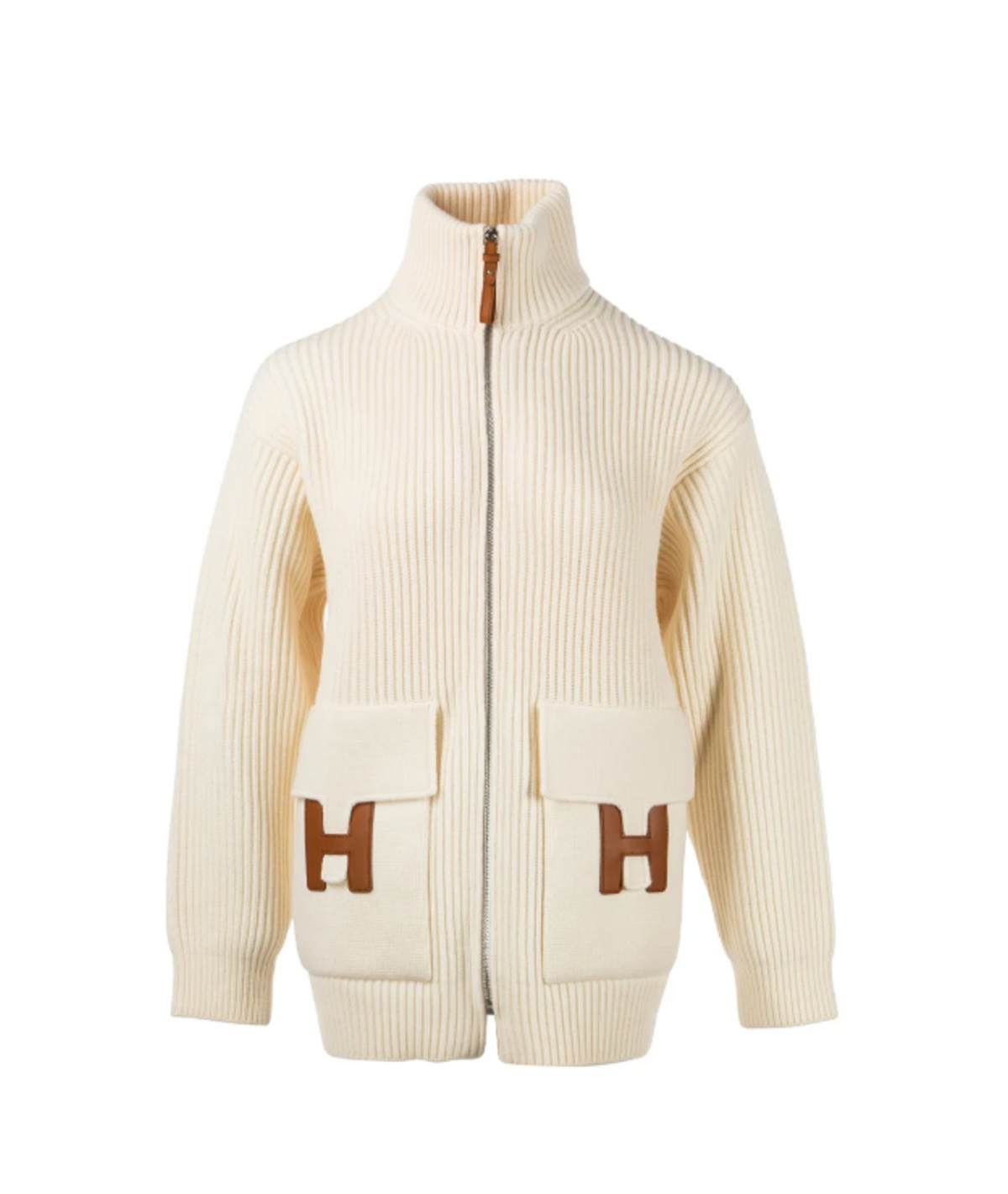 Κωνσταντίνα Σπυροπούλου: Με πλεκτό cardigan 3.000 ευρώ στο κέντρο της Αθήνας