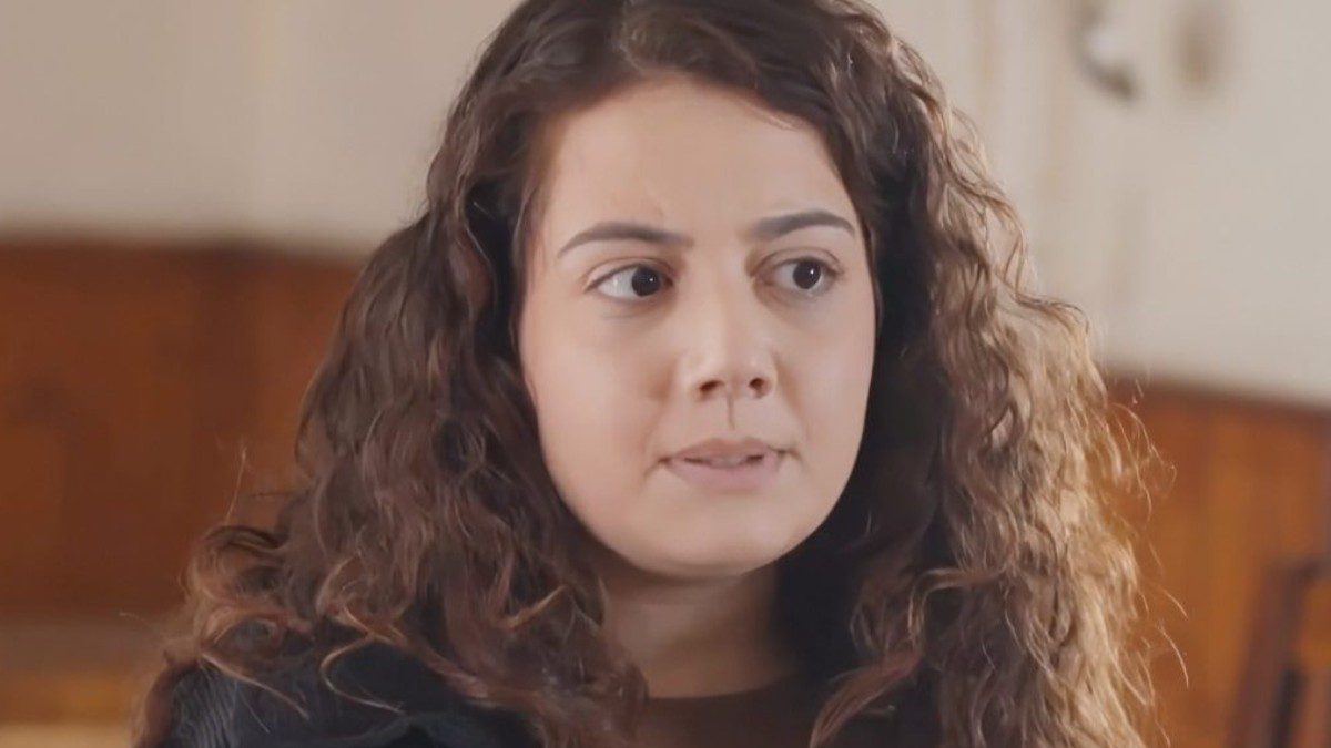 Γη της Ελιάς - Άννα