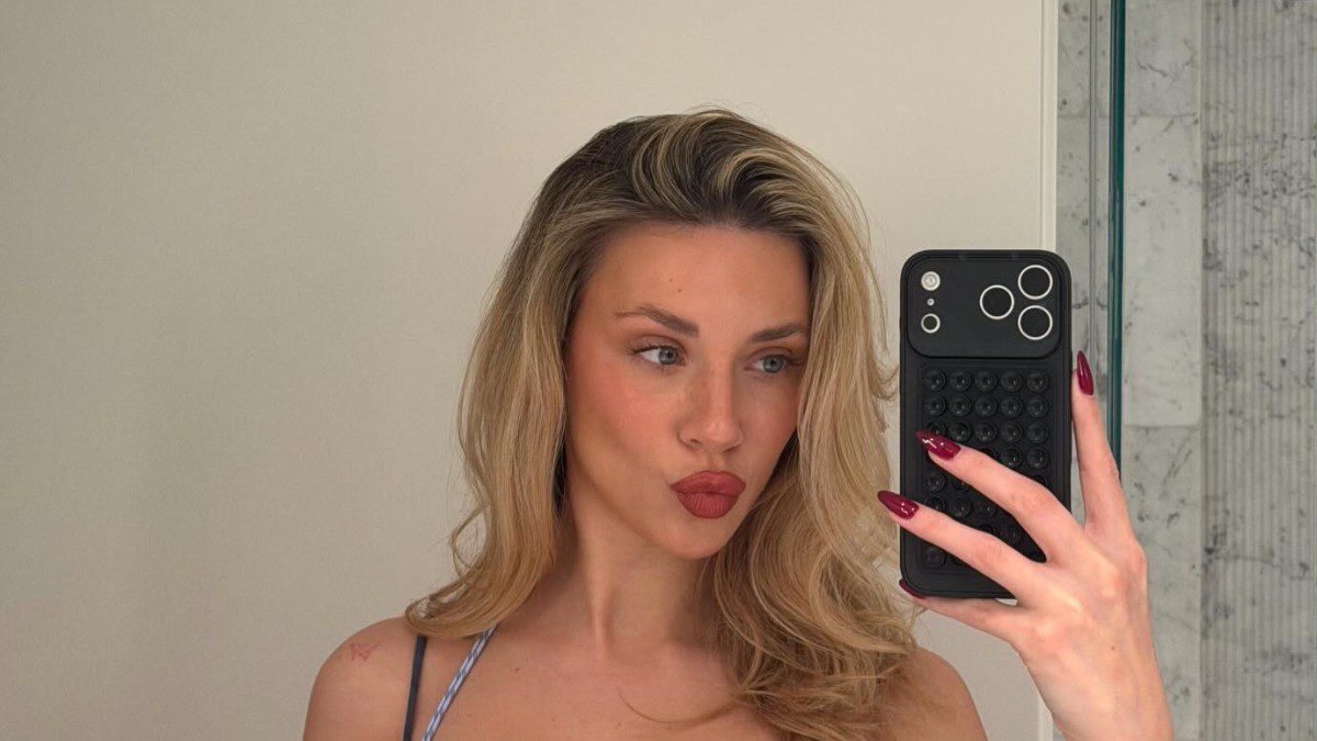 Γαρυφαλλιά Καληφώνη