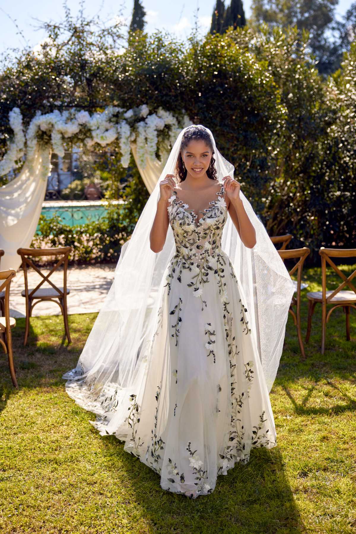 justin alexander Νυφικό