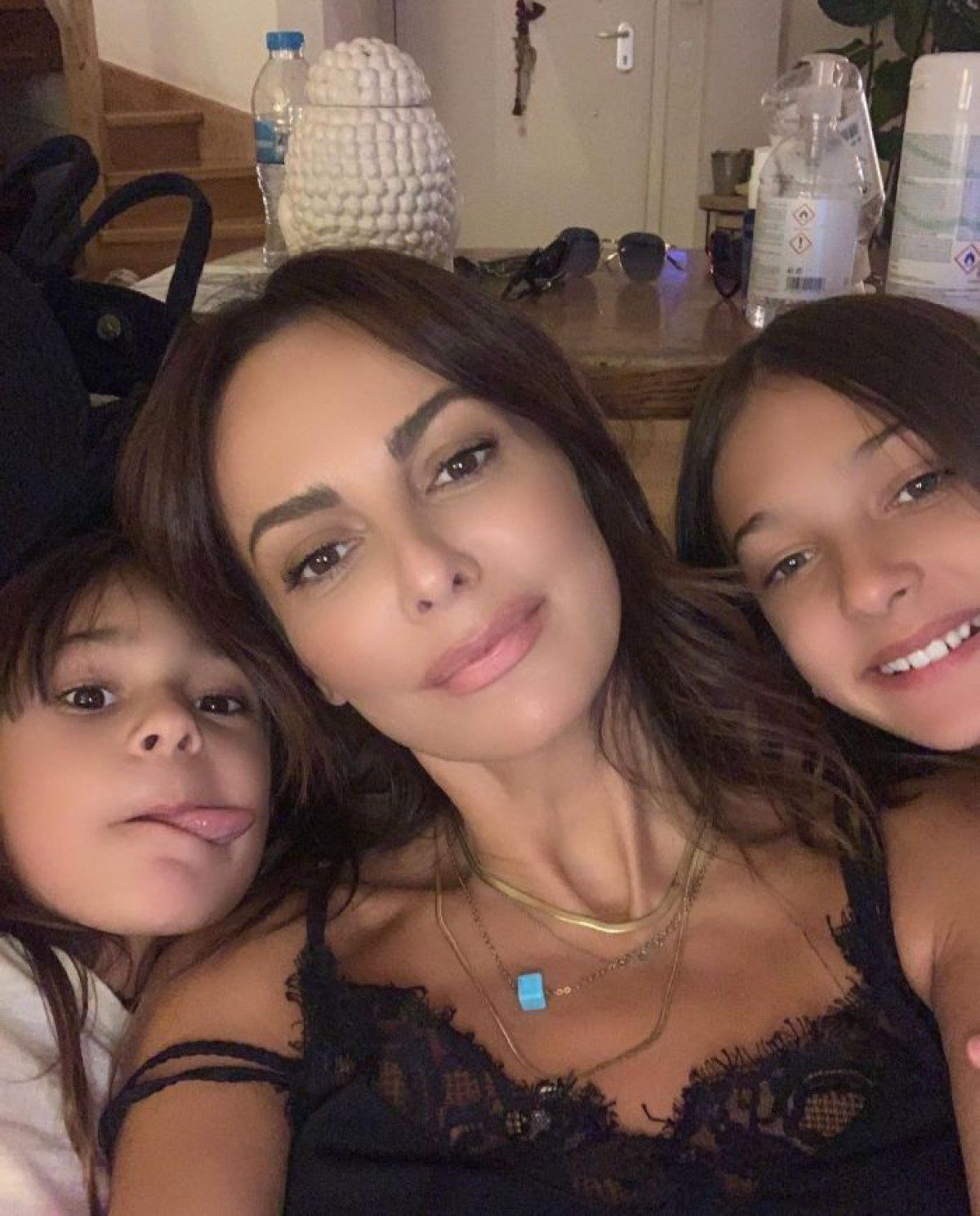 Μπέττυ Μαγγίρα σπίτι