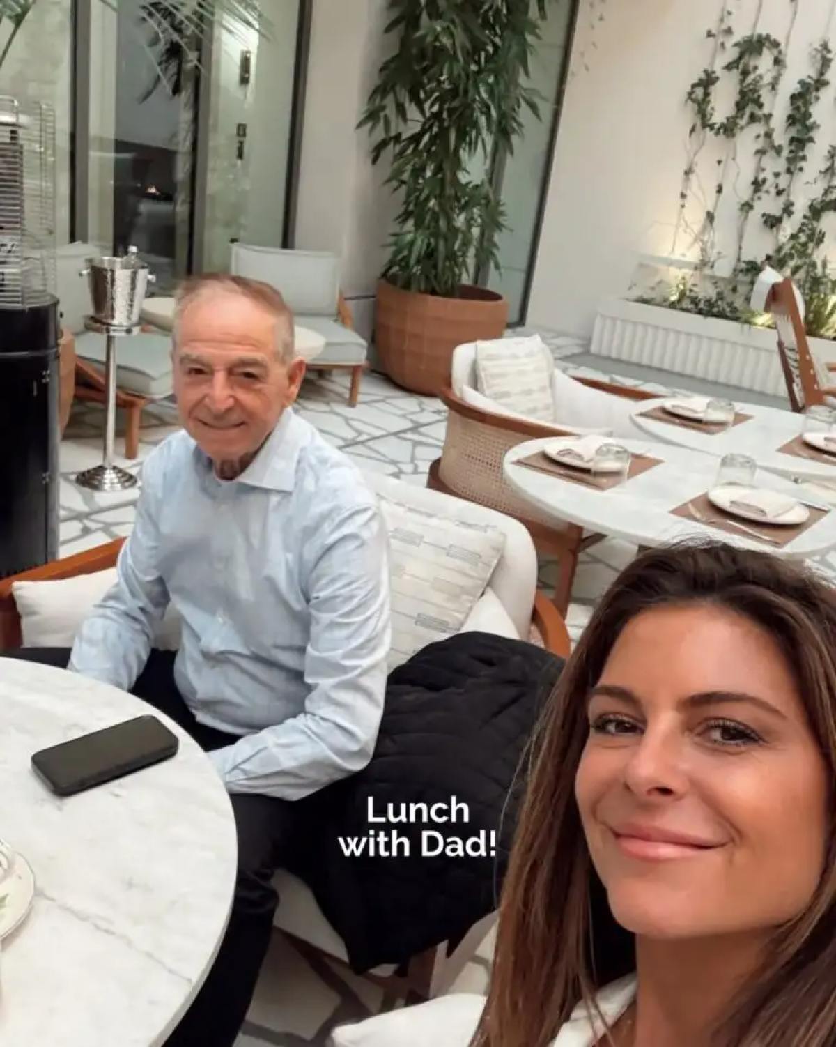 Μαρία Μενούνος πατέρας