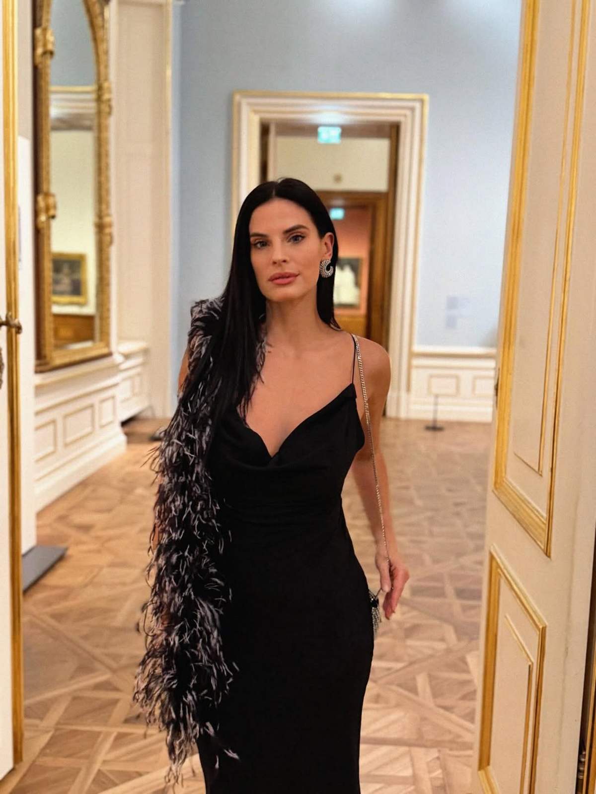 H Χριστίνα Μπόμπα σε έξοδό της