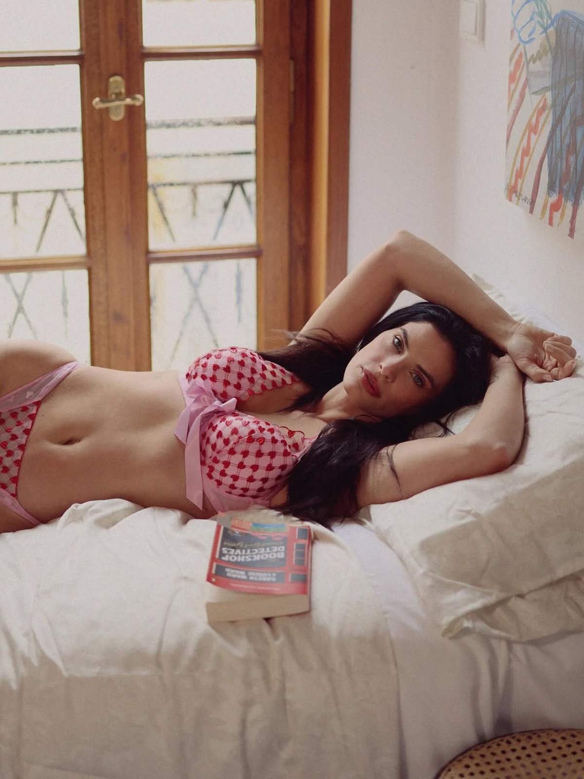 Η Χριστίνα Μπόμπα με εσώρουχα