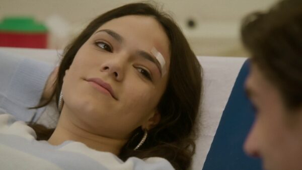 Να μ'αγαπάς