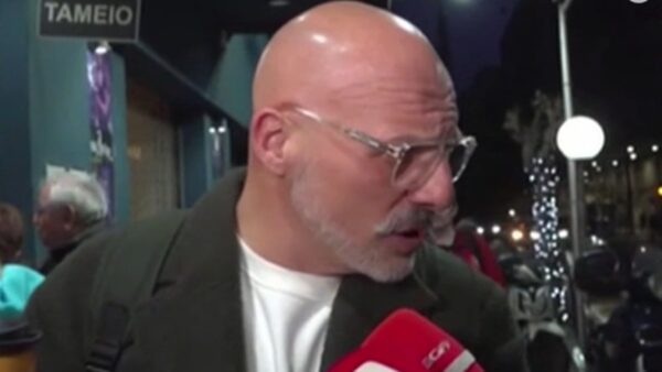 Νίκος Μουτσινάς