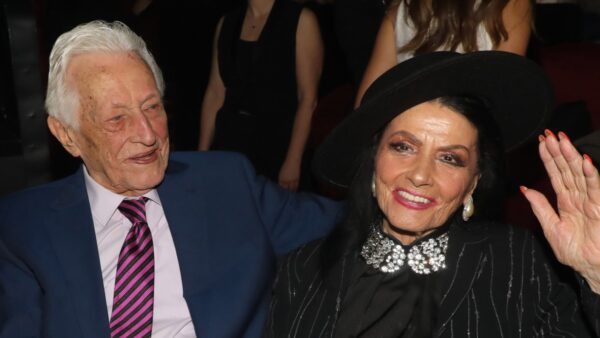 Ζωζώ Σαπουντζάκη - Πύρρος Αναγνωστόπουλος