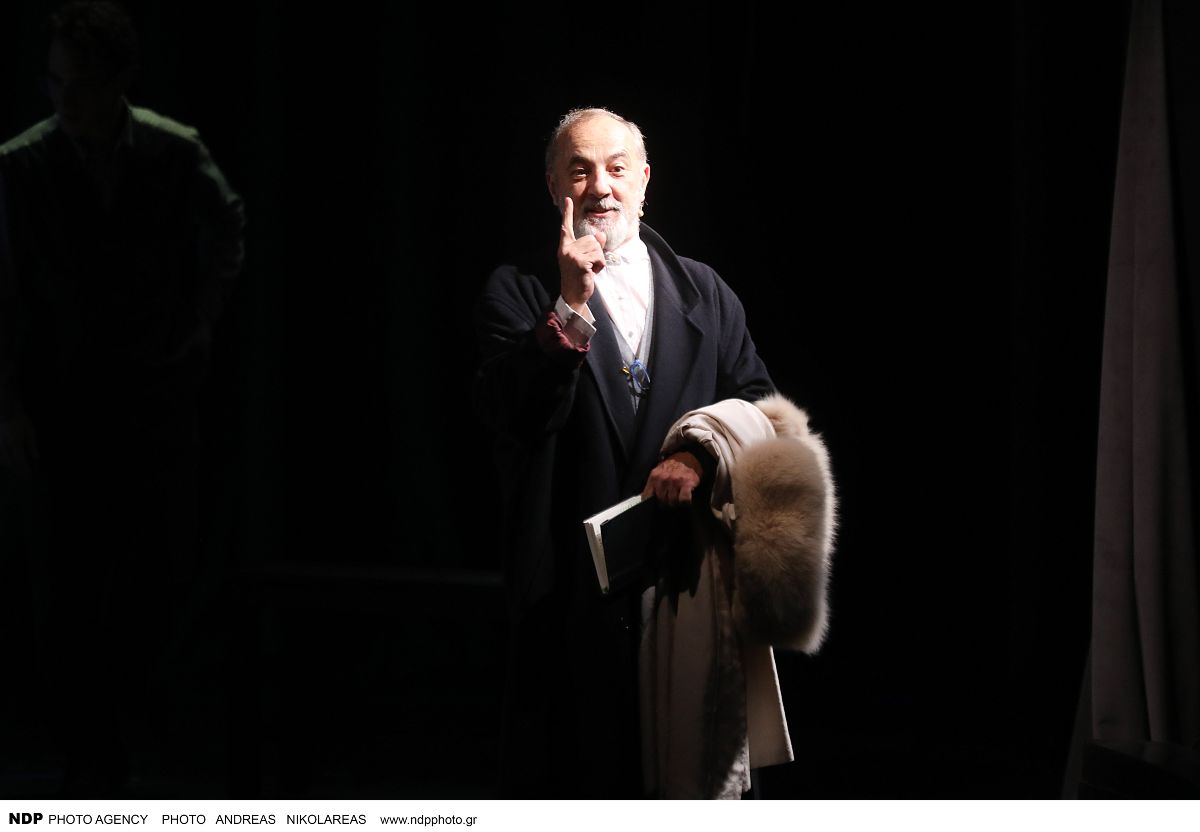 Στέλιος Μάινας