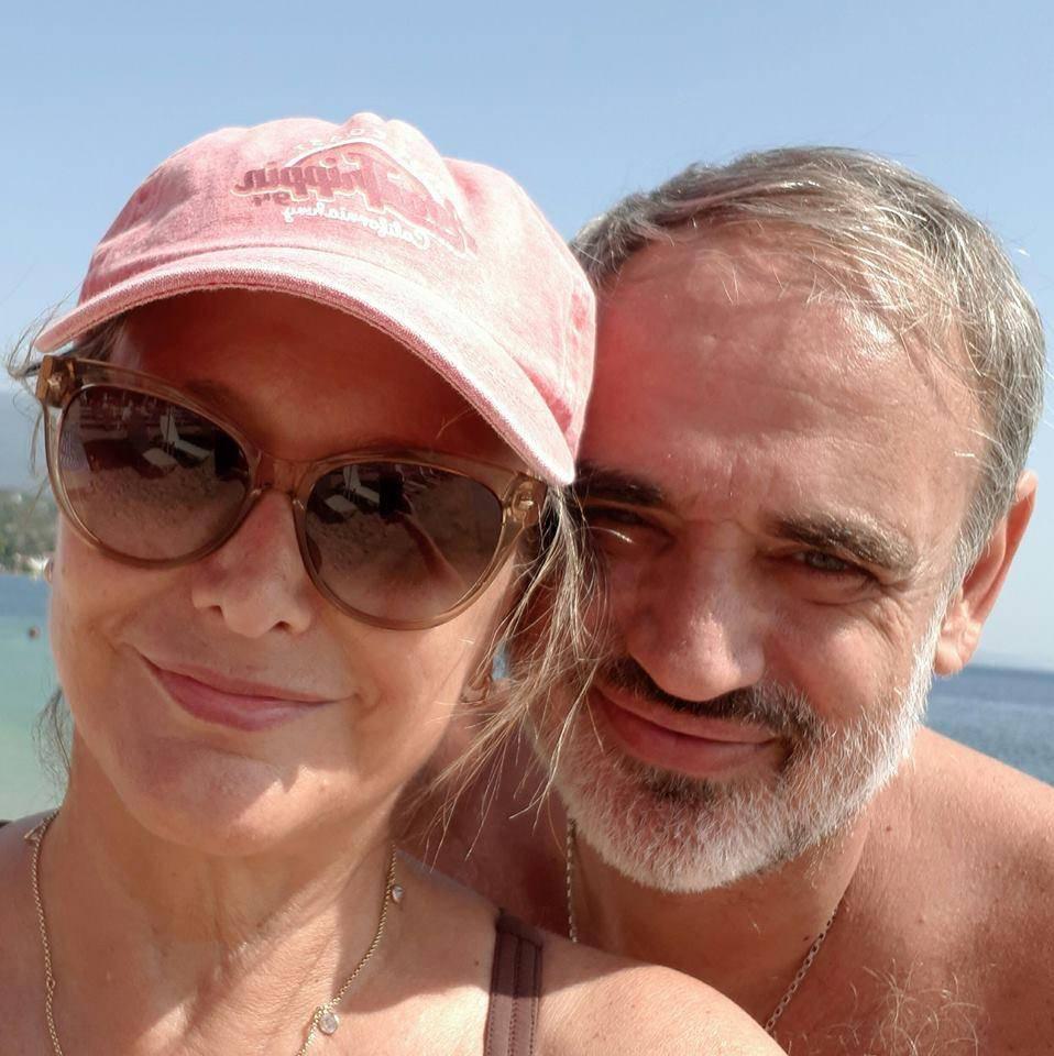 Πέτρος Κωστόπουλος - Λάουρα ντε Νίγκρις - Άρης Τερζόπουλος: Το ερωτικό τρίγωνο των 90'ς!