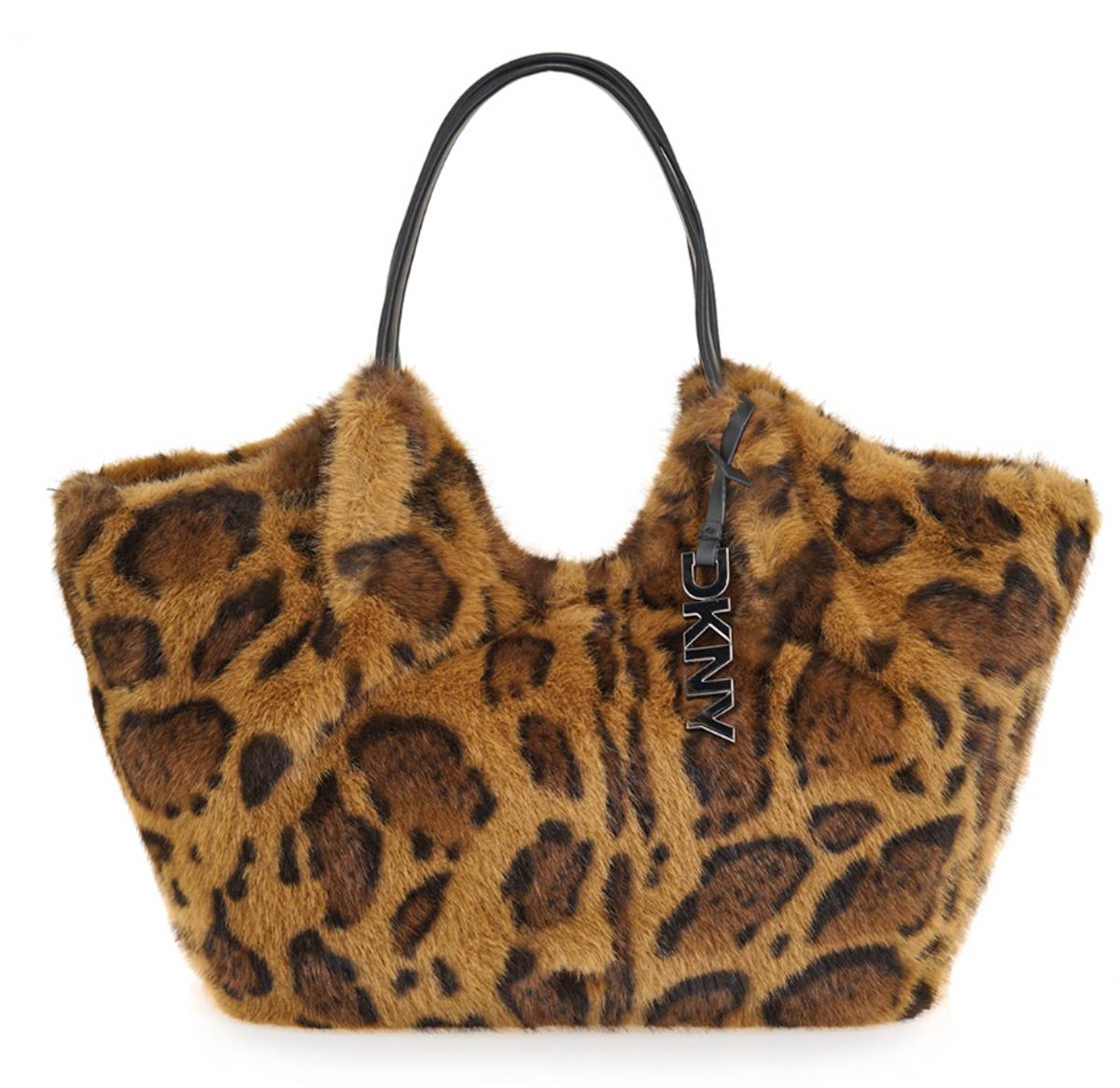 Ούτε καπέλο, ούτε κασκόλ: Η Κατερίνα Καινούργιου με το αξεσουάρ που δείχνει ακριβό