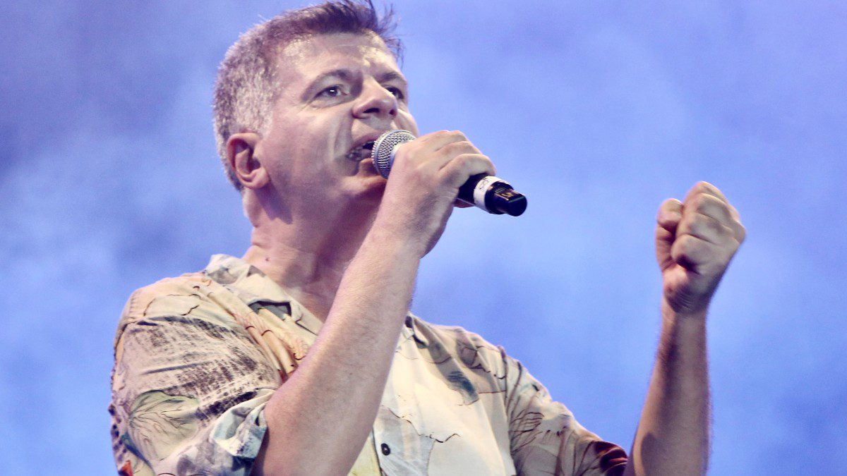 Φοίβος Δεληβοριάς