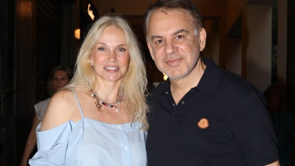 Γιάννης Κεντ, Μαρί Κωνσταντάτου