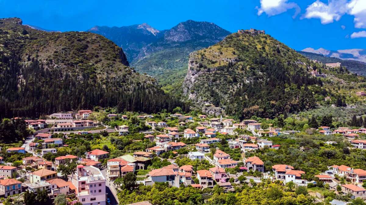 Νέος Μυστράς