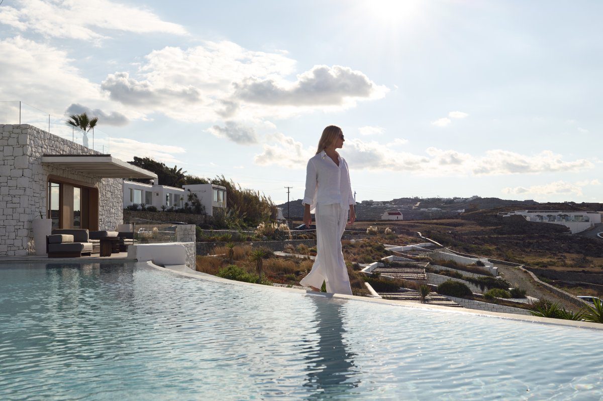Mykonos Earth Suites: Ένα ιδιωτικό καταφύγιο για μοναδικές στιγμές χαλάρωσης