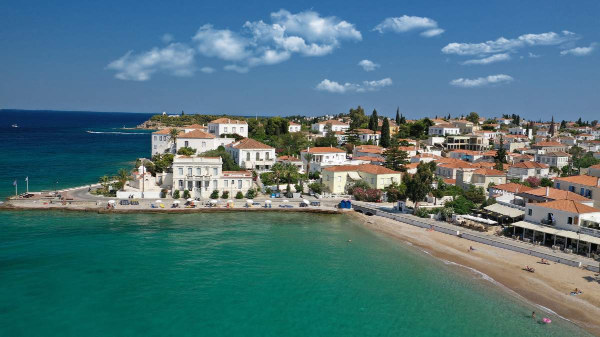 σπέτσες άγιος μάμας