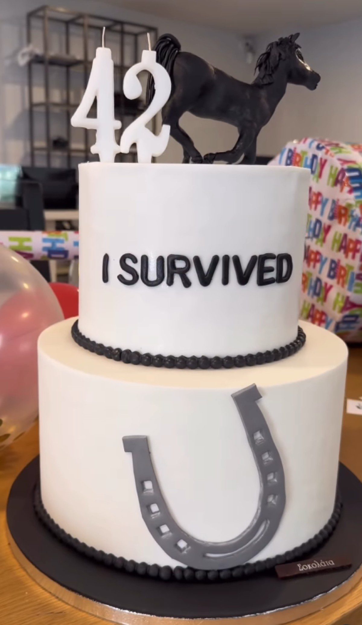 Άκης Πετρετζίκης