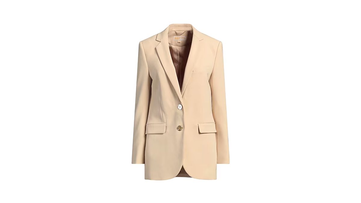 Μπεζ & λευκό: Πώς θα υιοθετήσεις με στυλ τον πιο σοφιστικέ συνδυασμό της άνοιξης - Η Ελένη Τσολάκη μάς εμπνέει