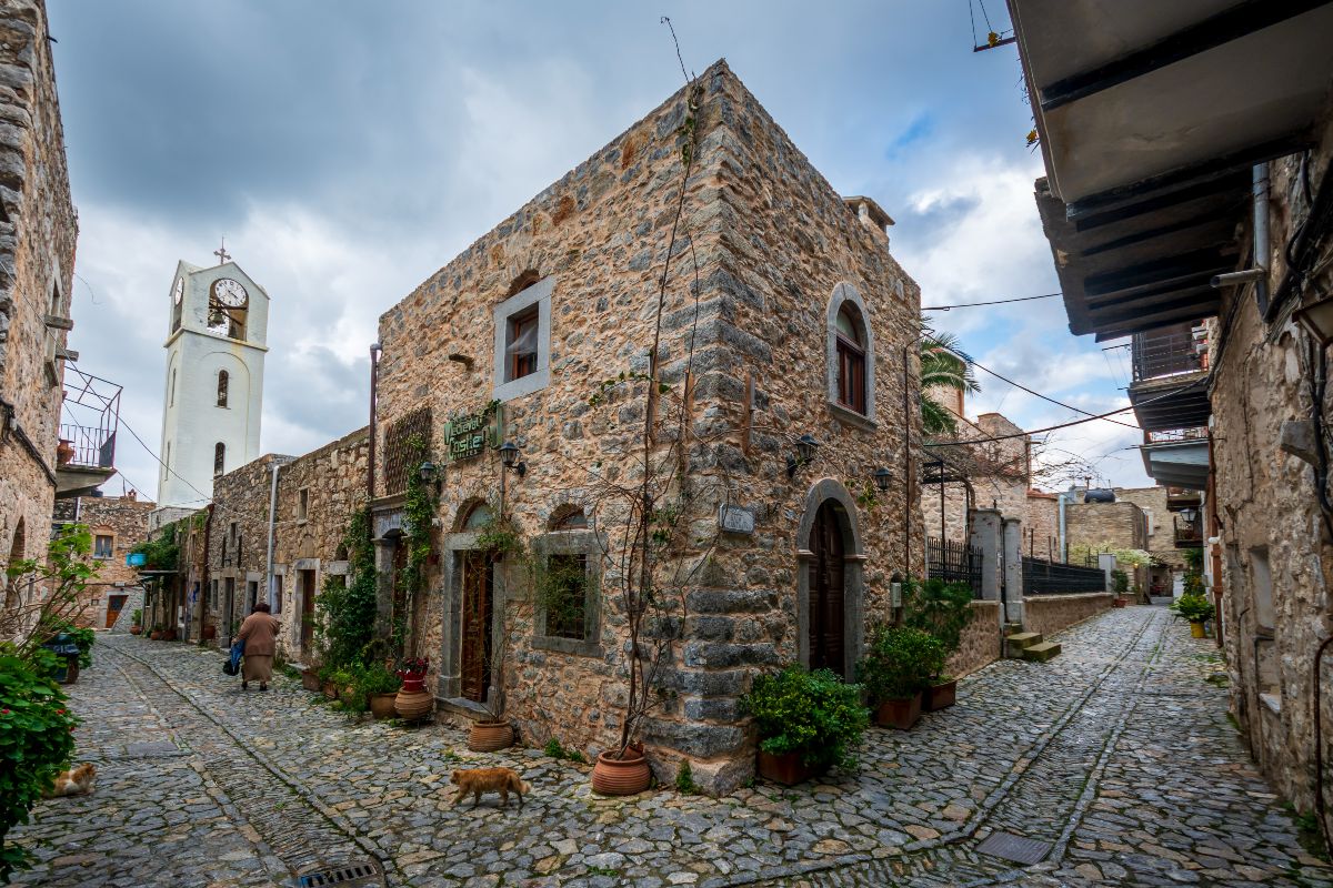 Πάσχα στη Χίο με παραδοσιακά έθιμα και αυθεντικές γεύσεις