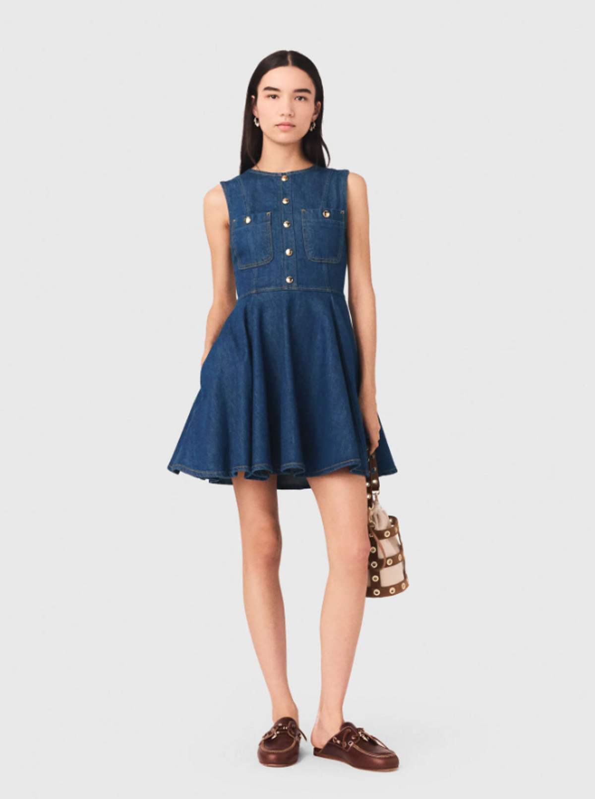 Η Σίσσυ Χρηστίδου φόρεσε τα λεοπάρ γοβάκια όπως οι Γαλλίδες - Και είναι τάση